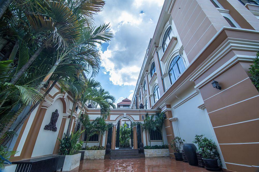Reaksmey Chanreas Hotel Siem Reap Exterior photo
